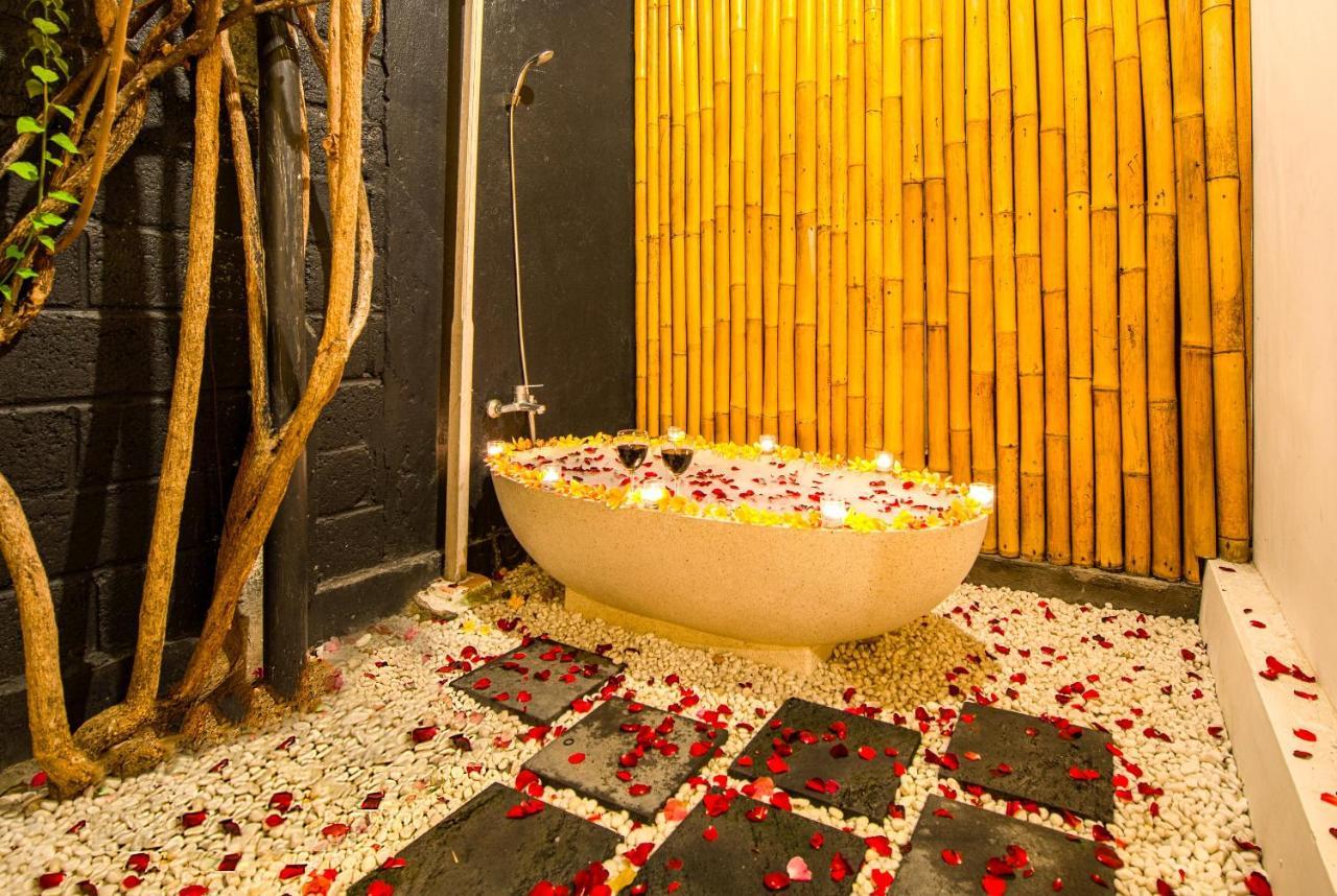 Villa Enjoy - Seminyak Center מראה חיצוני תמונה
