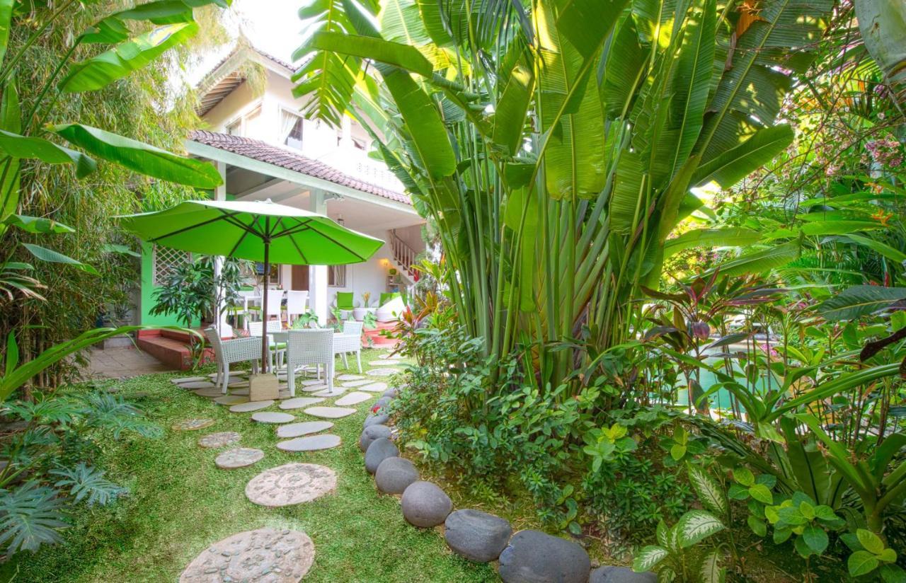 Villa Enjoy - Seminyak Center מראה חיצוני תמונה