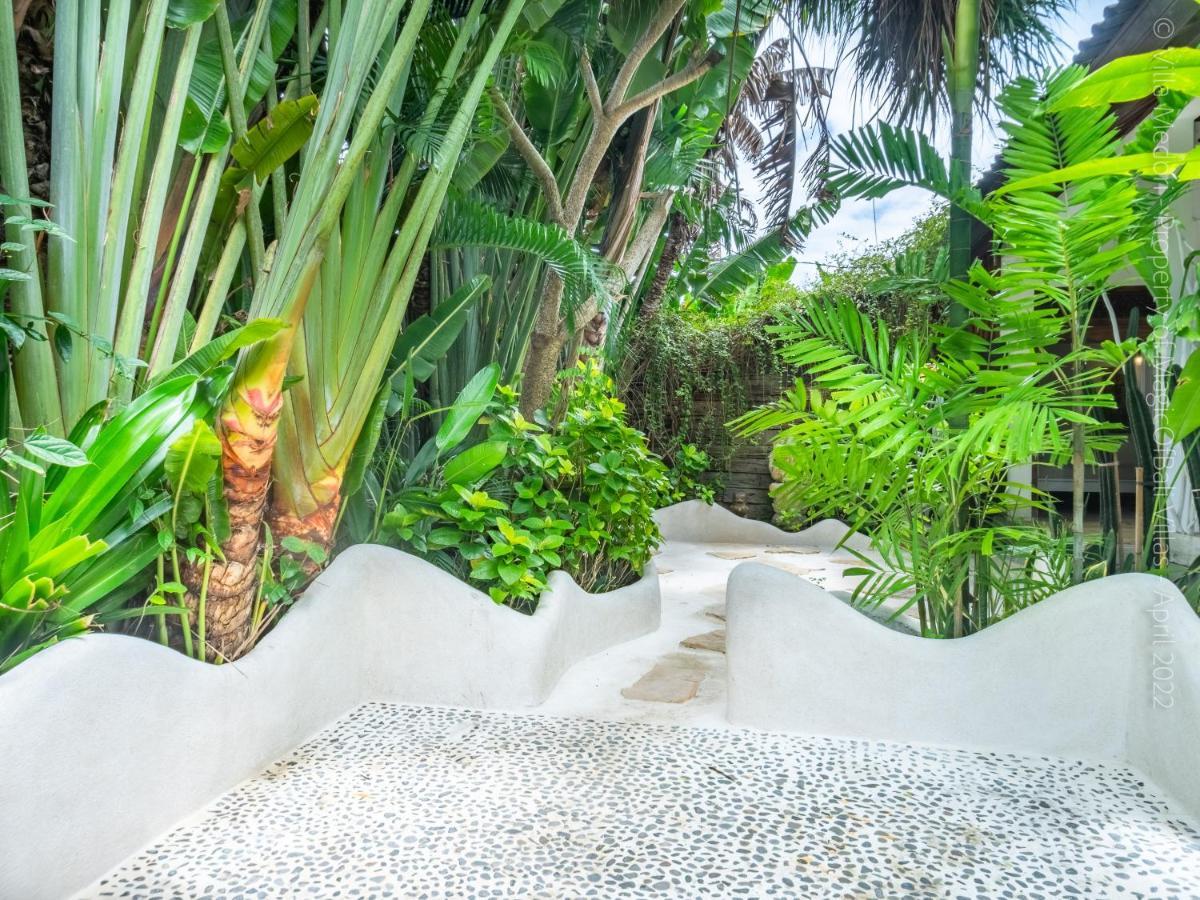Villa Enjoy - Seminyak Center מראה חיצוני תמונה